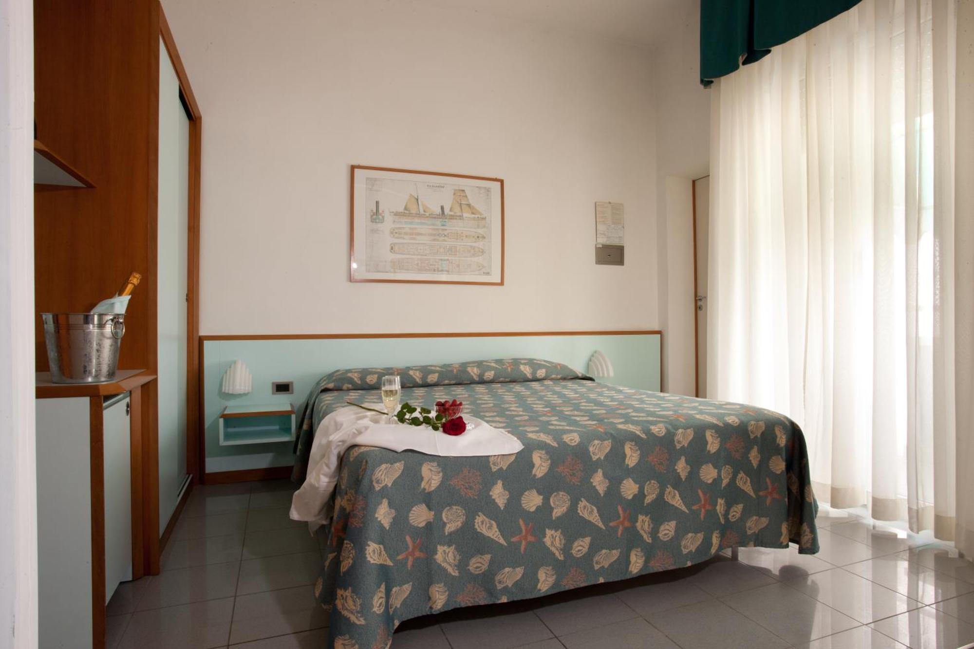Hotel Gaby Rimini Exterior foto